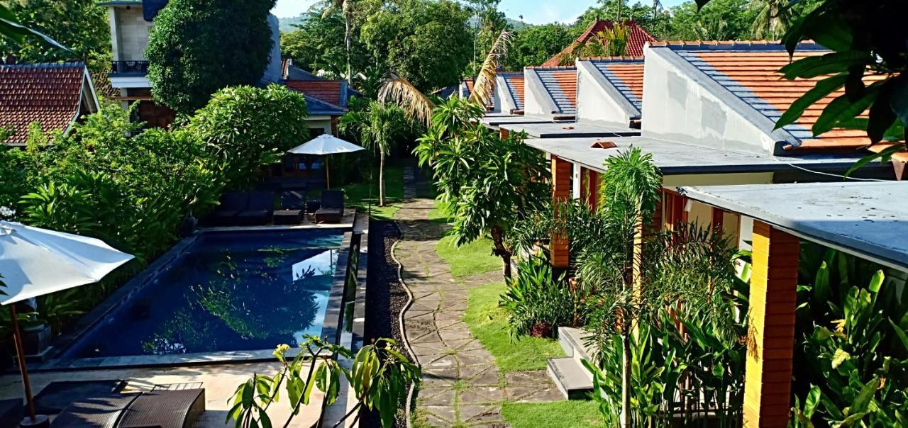 Singabu Bungalows Batununggul Exterior foto
